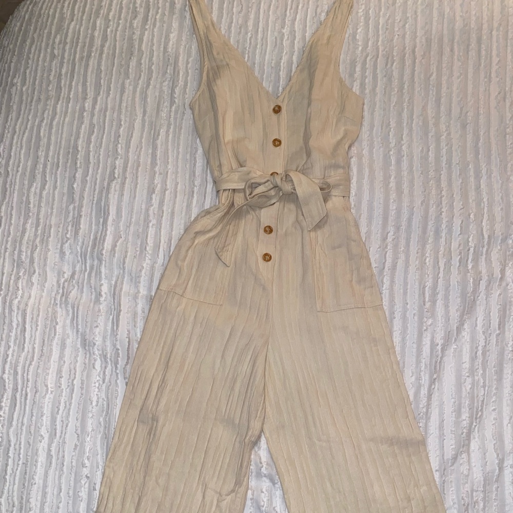 Women’s jump suit size S